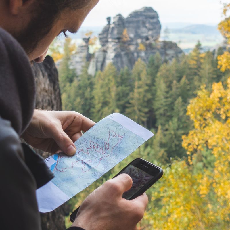 Flying Off To A New Place? Check Out Our List Of Must-Have Travel Apps For Every Country