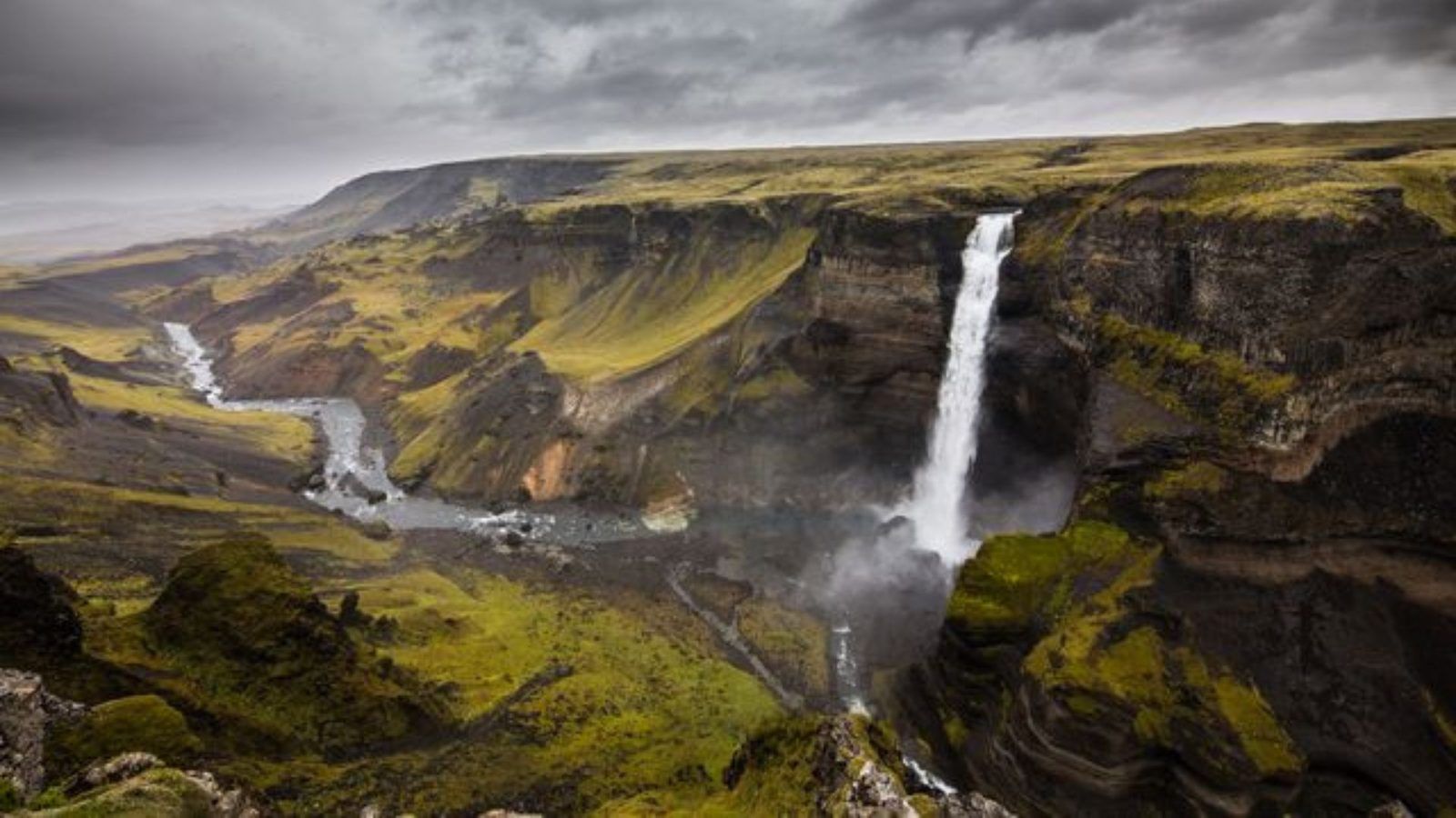 25 Best Things To Do In Iceland - From Volcano Treks To Shark Museums