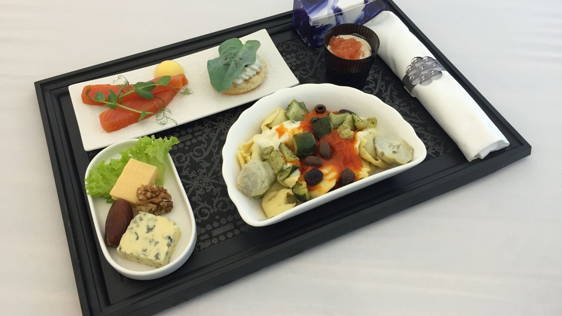 Airlnes with best food - michelin food KLM