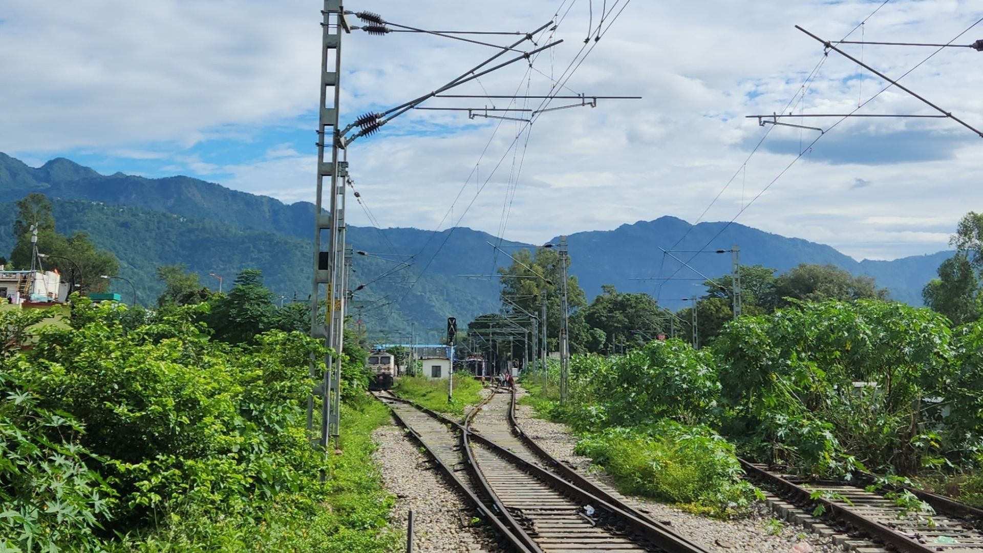 Himalaya train
