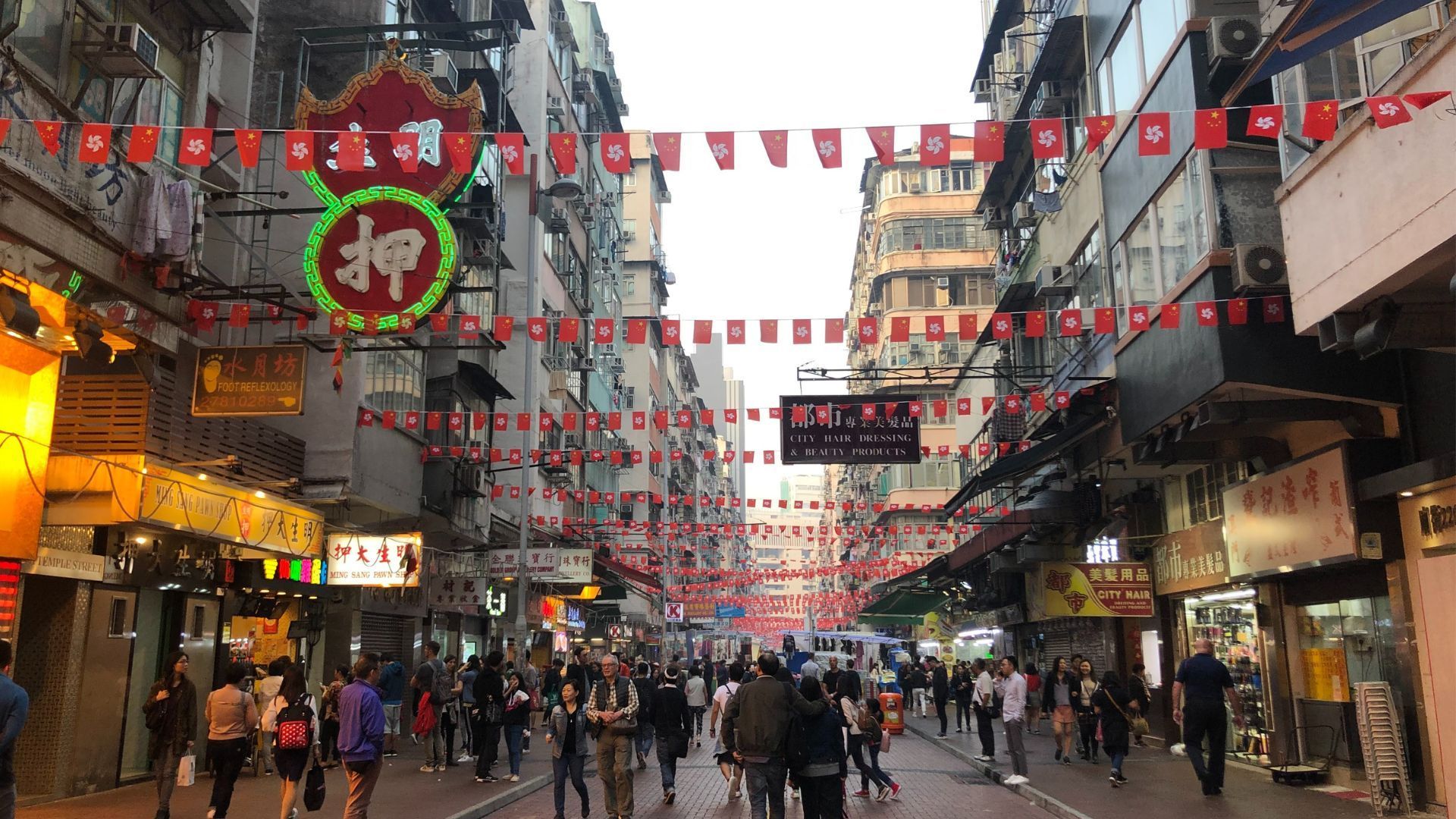 Hong Kong Shopping Guide To All The Local Markets