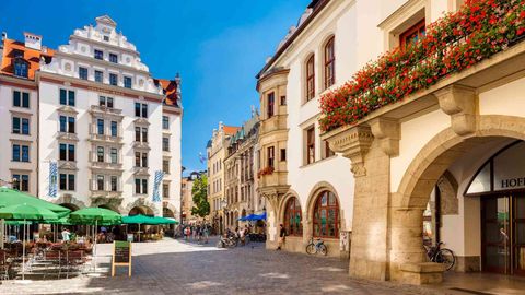 This Season Is The Secret To Landing Your Dream Wallet-Friendly European Vacation