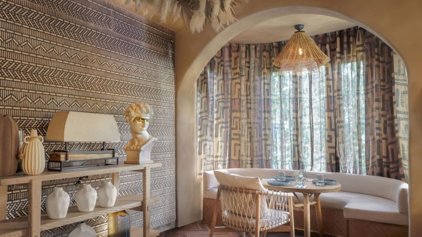 Bastian Reopens In Mumbai; Chef Suvir Saran Reveals What's Next!