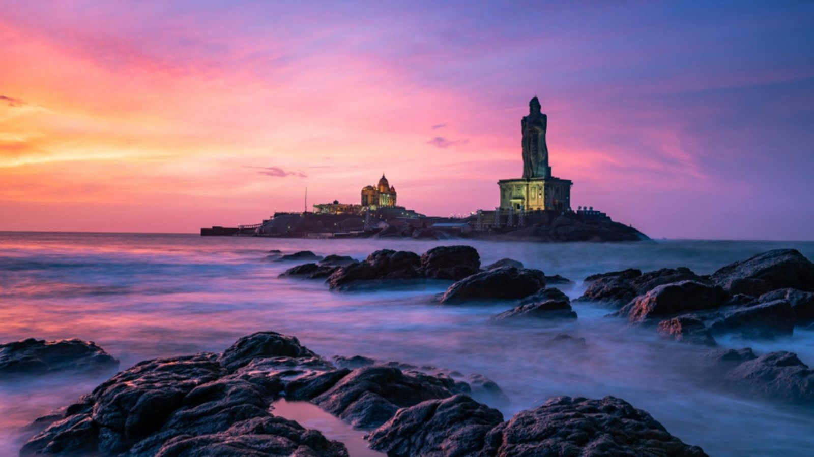 Image of Silhouette of Vivekanada Rock And Thiruvalluvar Statue In  Kanyakumari over a Sunset-CH254767-Picxy