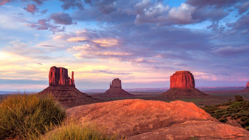 Monument Valley Sunset-