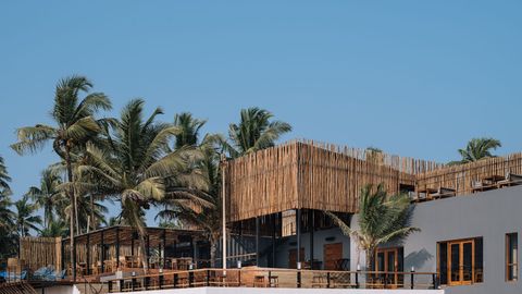 TL Tastings: Slow Tide In Anjuna Is An Ode To The Hippie Culture Of Goa
