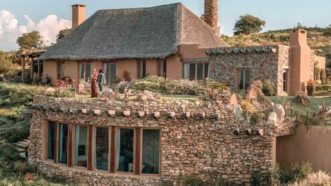 These Private Villas Are The Ultimate Way To Do A Luxury Safari — Take A Look