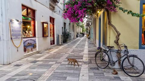 15 Of The Best Towns And Cities To Visit In Greece