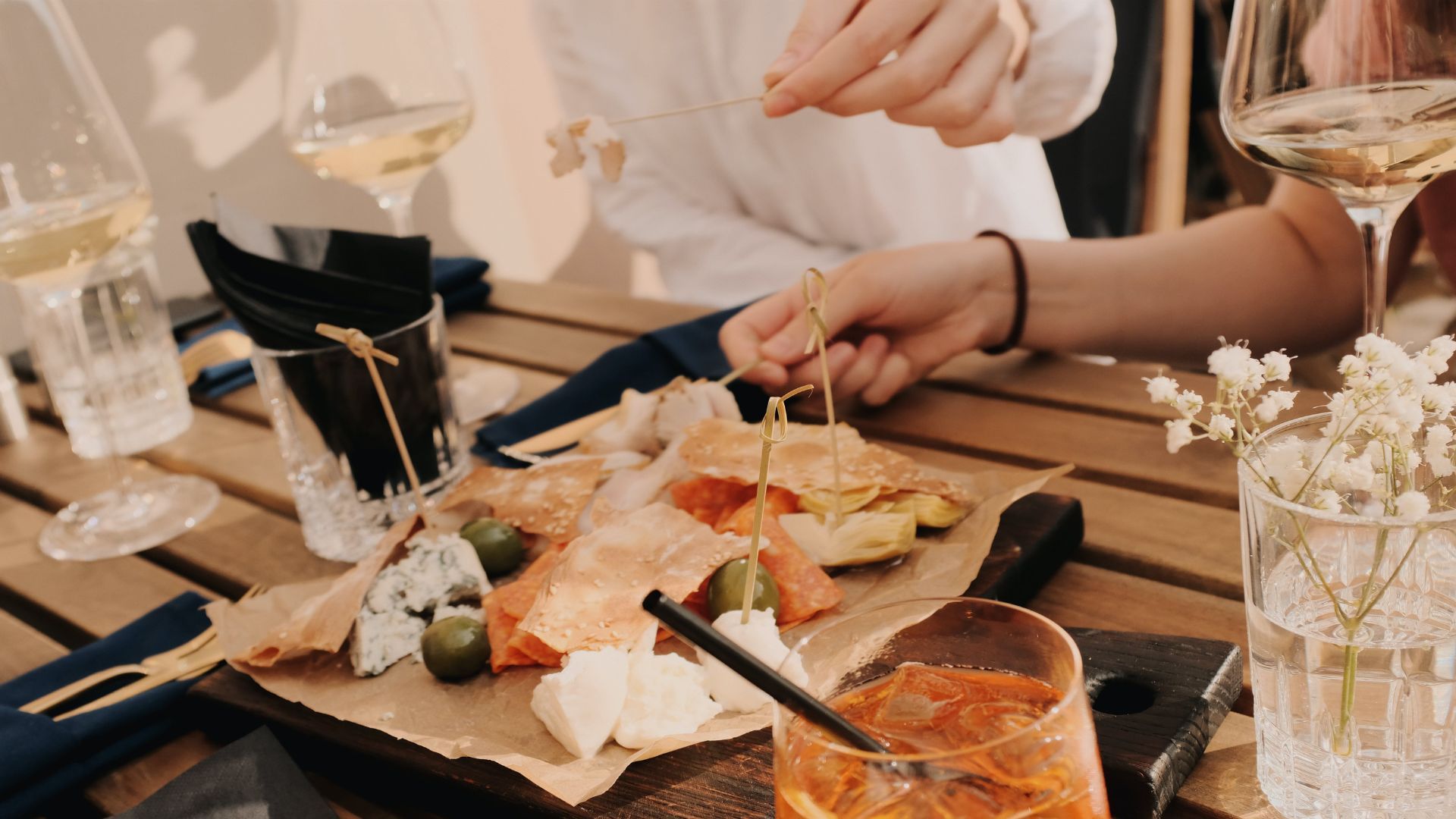 Don’t Let Your Airline Miles Expire Save Them With These Travel Hacks