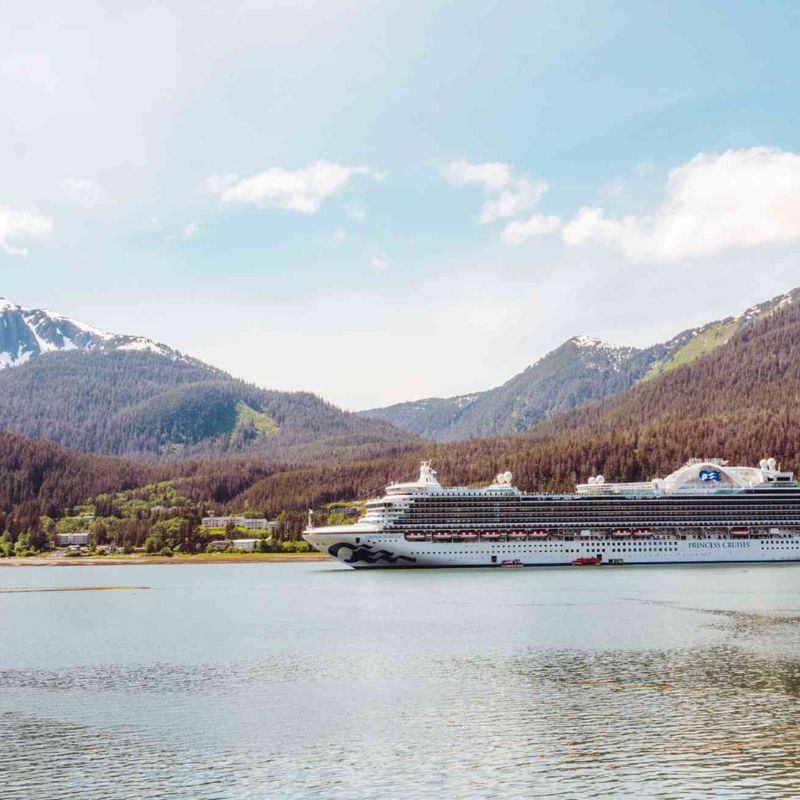 10 Best Alaska Cruises To Take This Summer, According To Experts