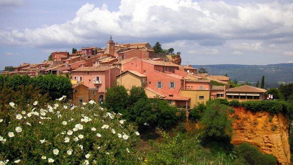 Most Beautiful Villages In France: Small Towns & French Villages To See ...