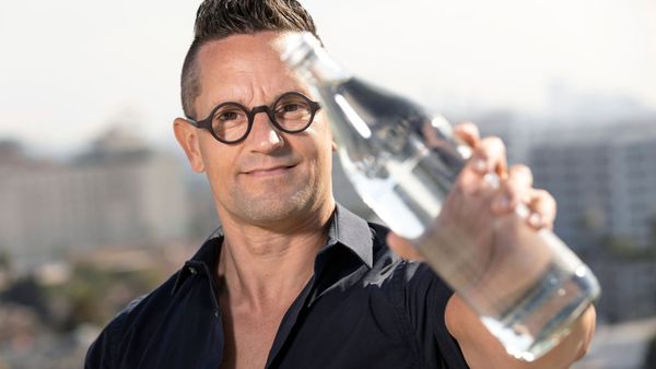 Meet Martin Riese: Water Sommelier Debunking The Science Behind H20
