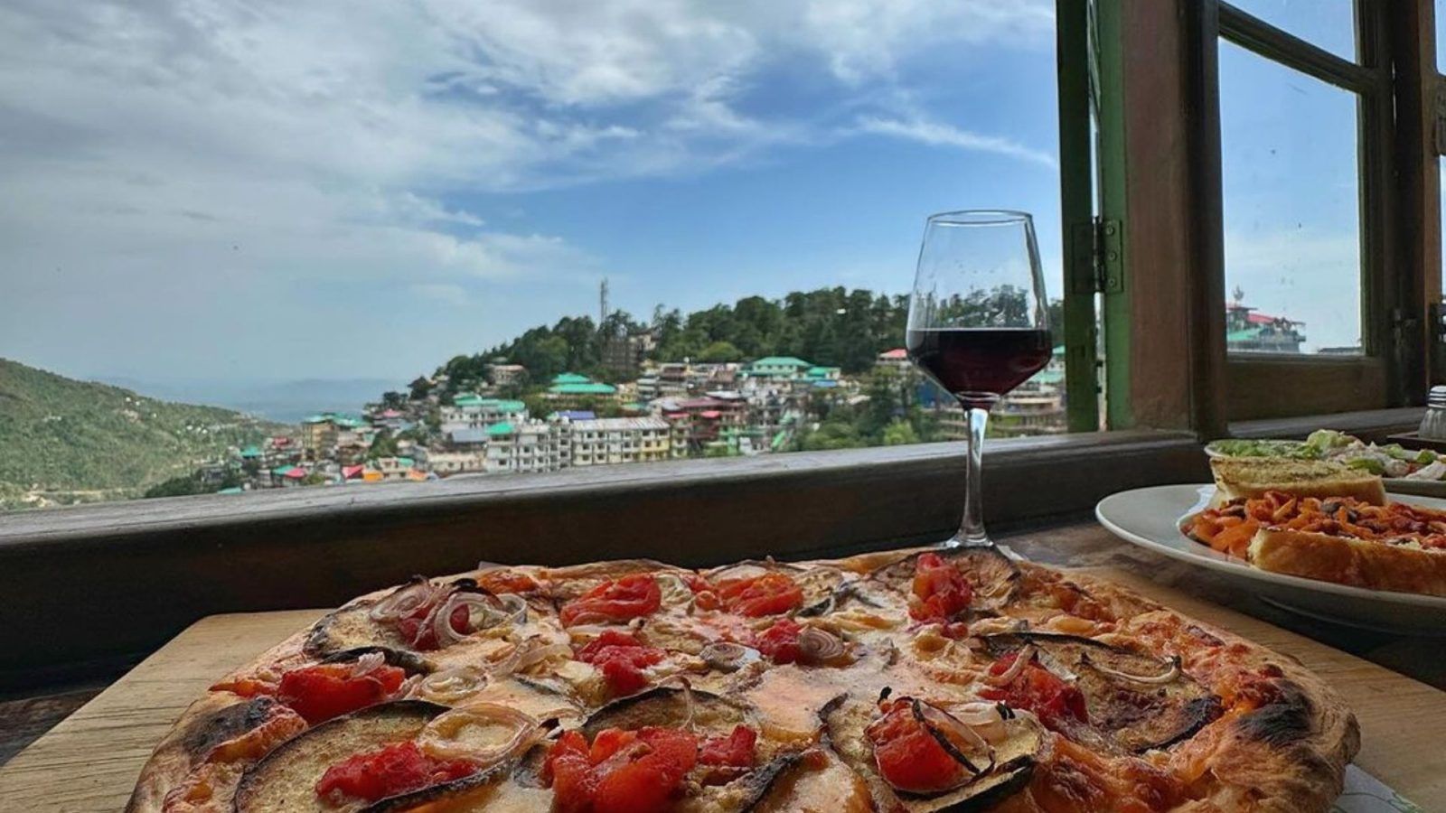 Best Cafes And Restaurants In Mcleodganj To Eat And Repeat