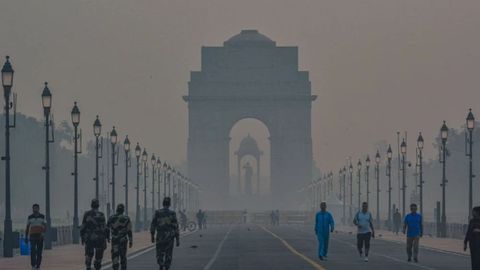 Severe Air Pollution Chokes Delhi, Grounds Flights