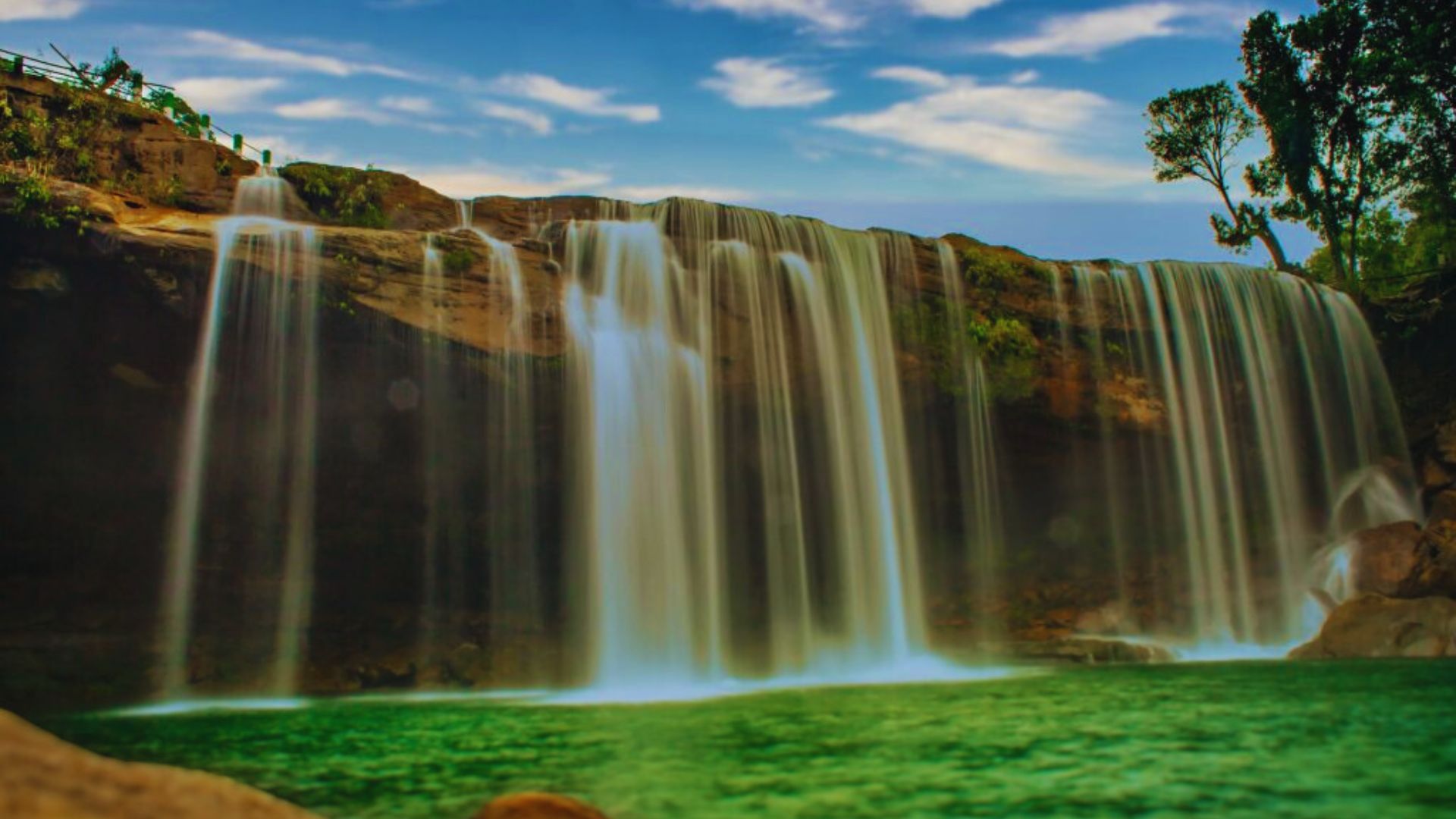 Krangshuri Waterfall, Meghalaya