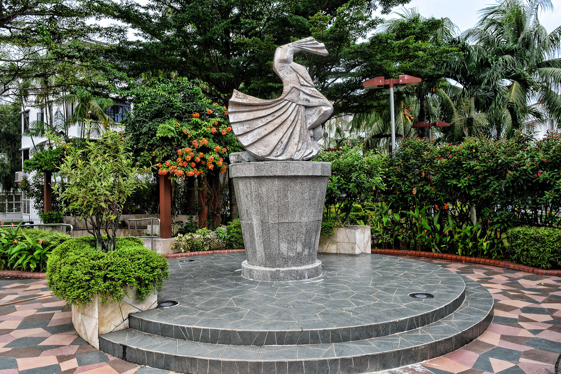 The Dancing Lady sculpture