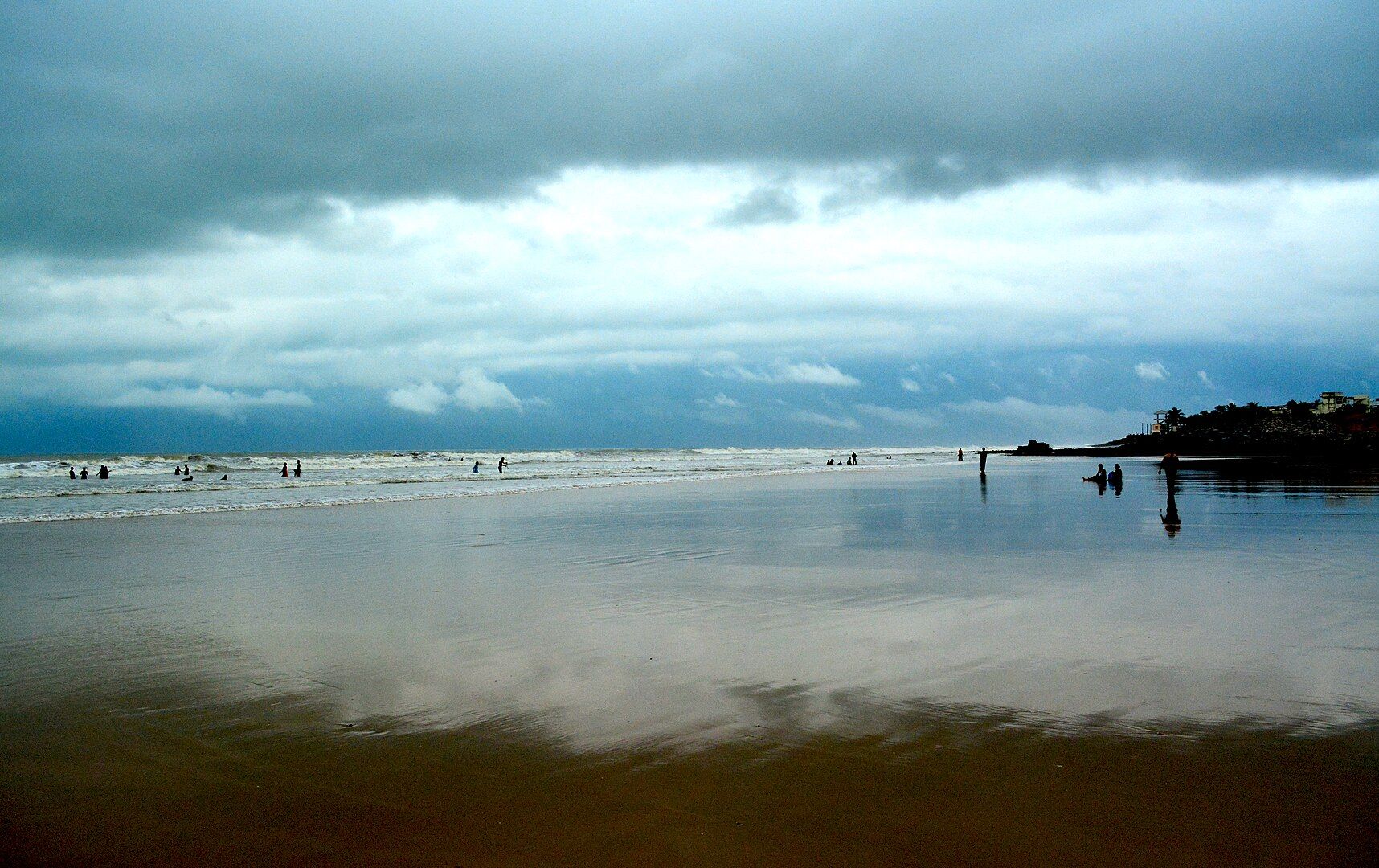 places to visit near Kolkata West Bengal - Digha Beach
