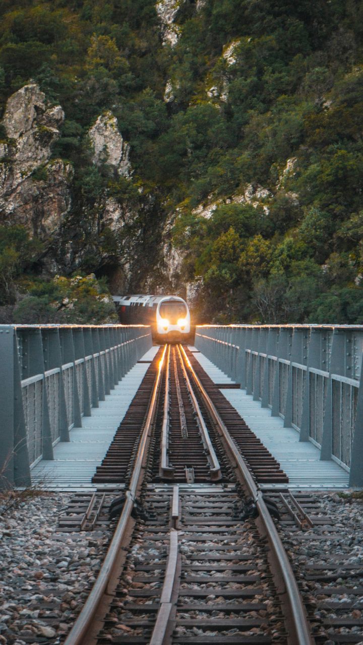 Countries Around the World That Have No Railway Networks