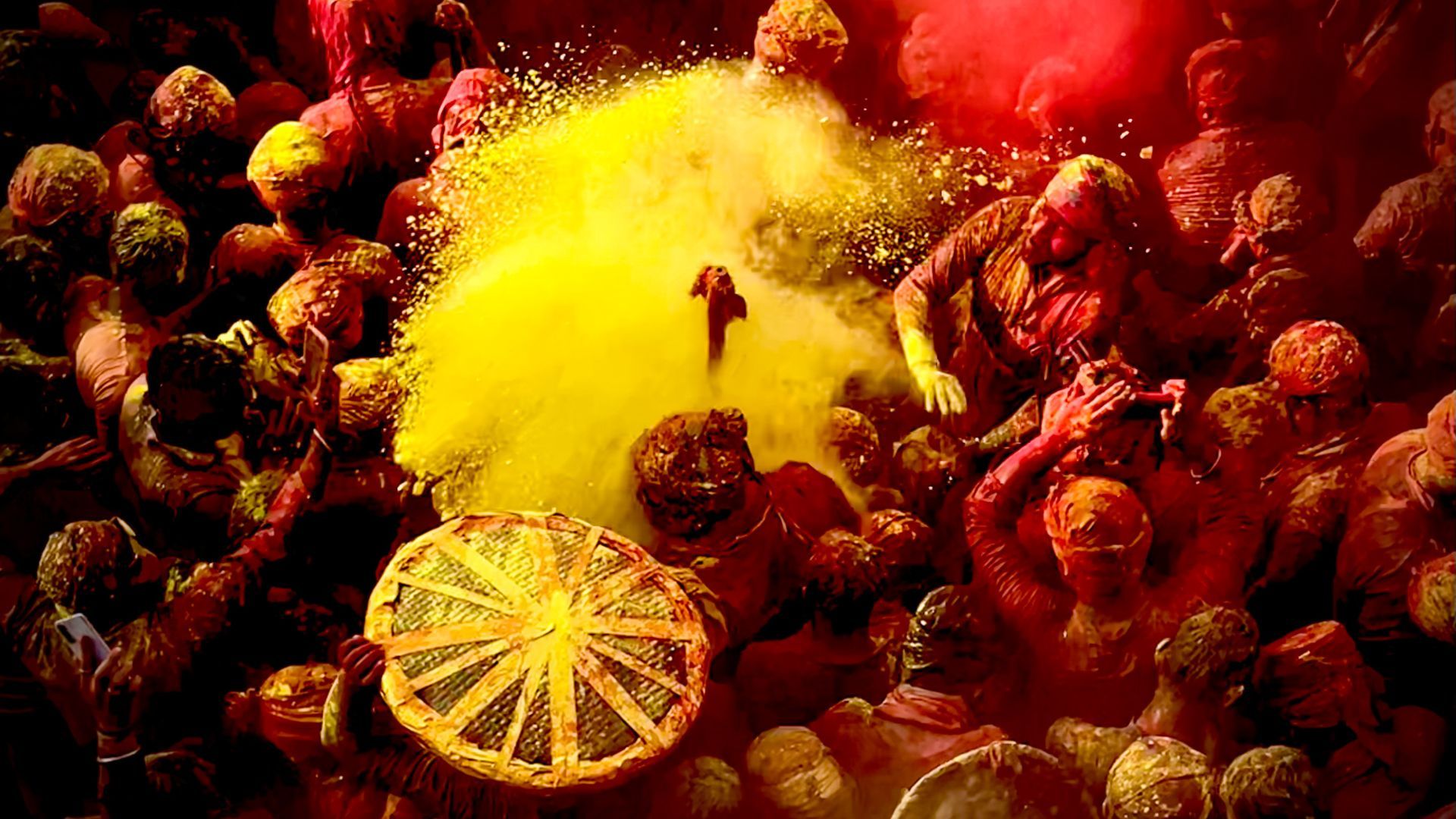 when is holi in 2025