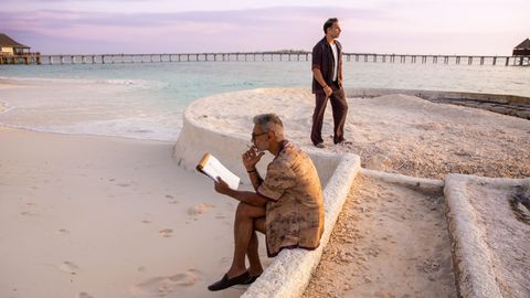 Shantanu & Nikhil Find Inspiration At OZEN RESERVE BOLIFUSHI For Their Travel Luxe Collection