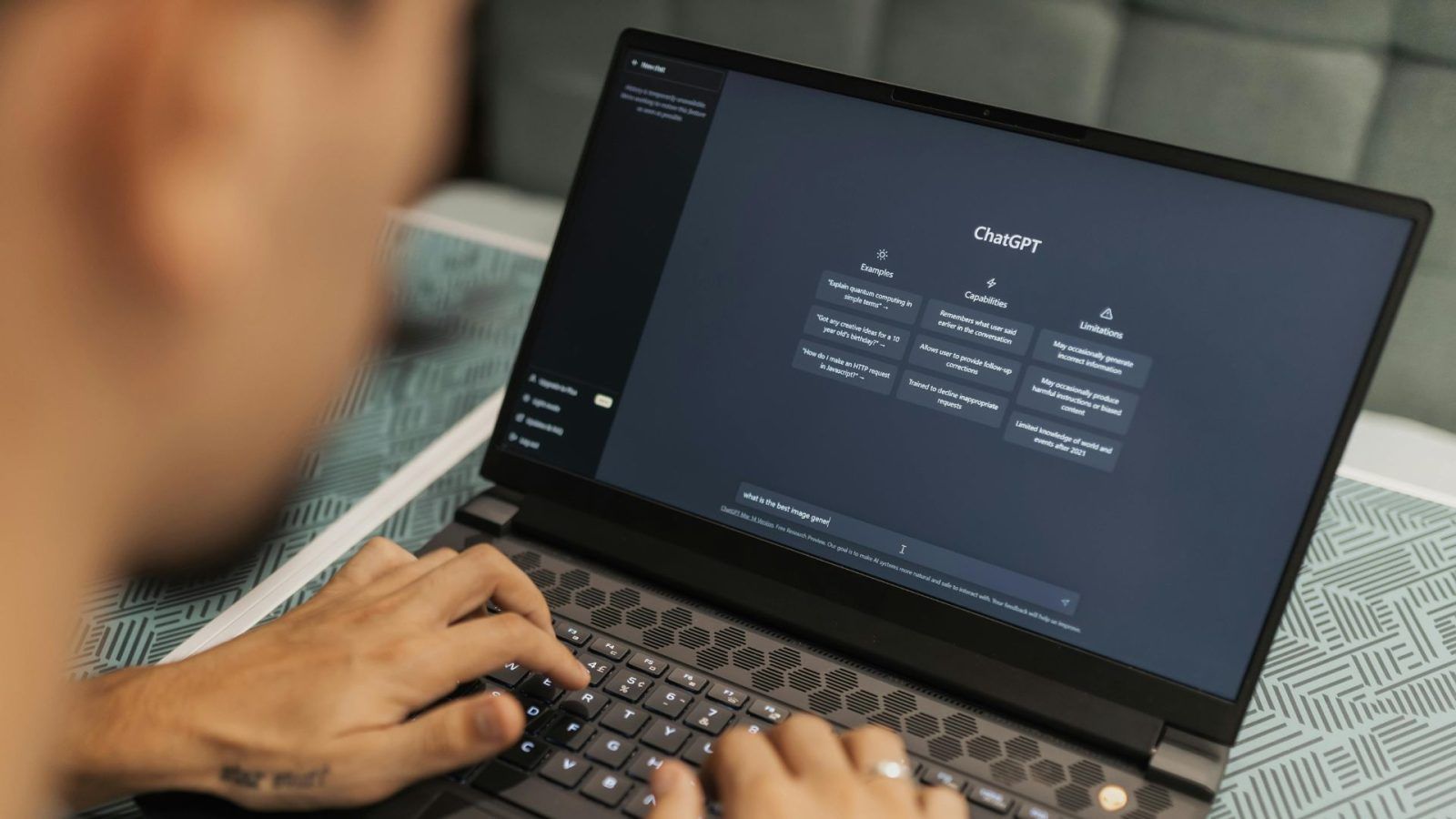 How AI Is Revolutionising Travel Planning For Young Indians