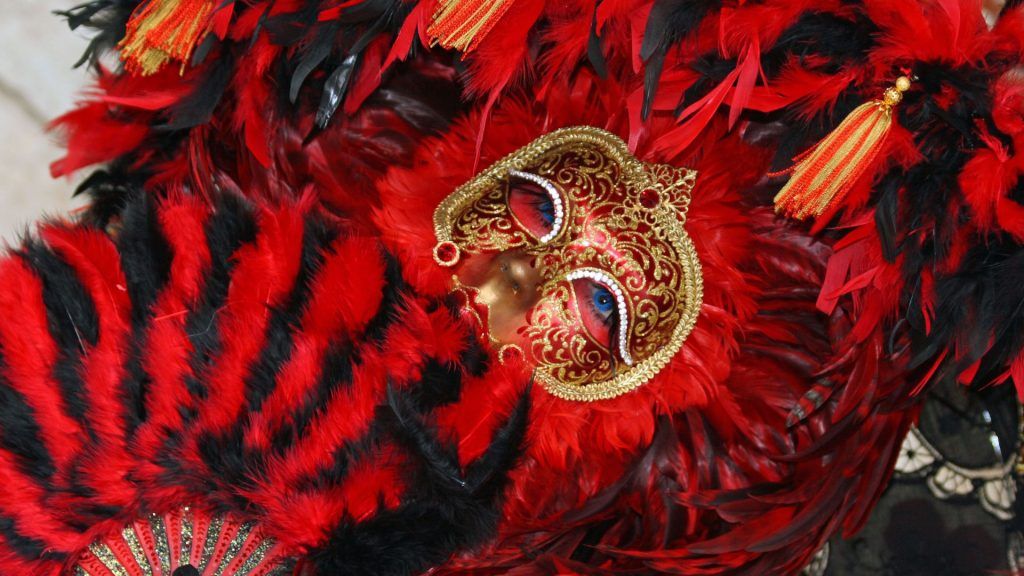 masquerade ball italy