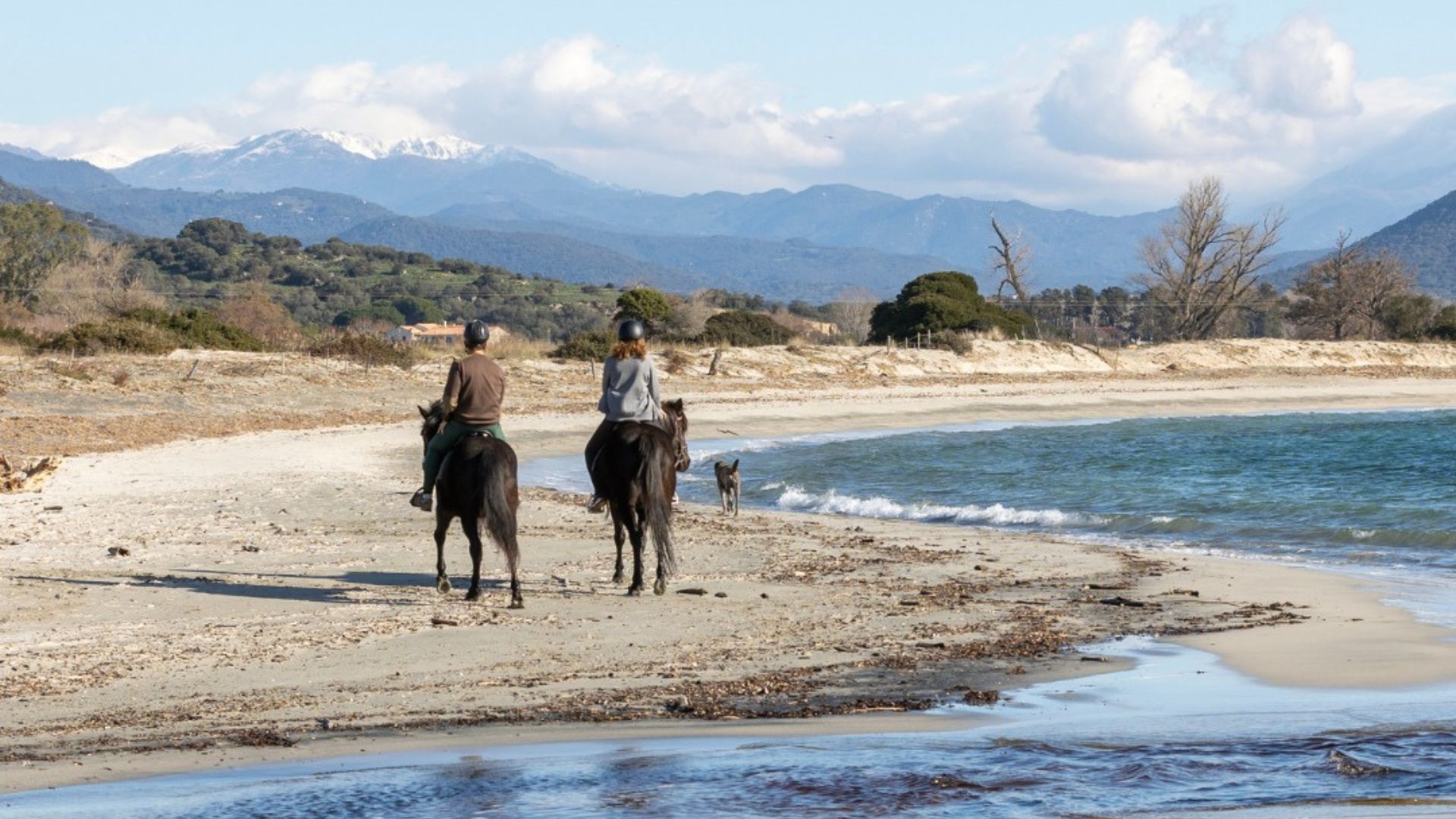 The Best Crowd-less Summer Destinations, According To Reddit Users