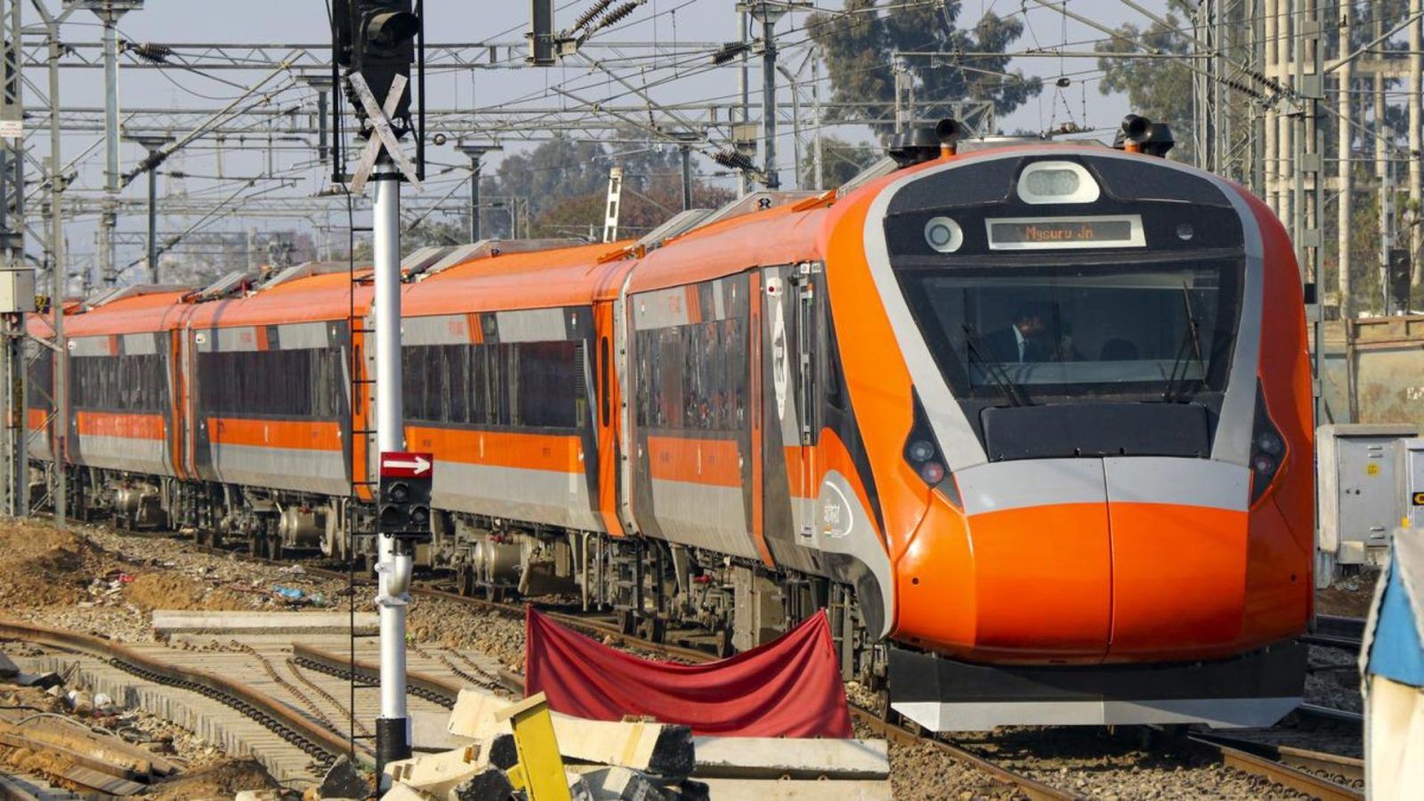 Modern Cabins, Better Berths: Inside The New Vande Bharat Sleeper