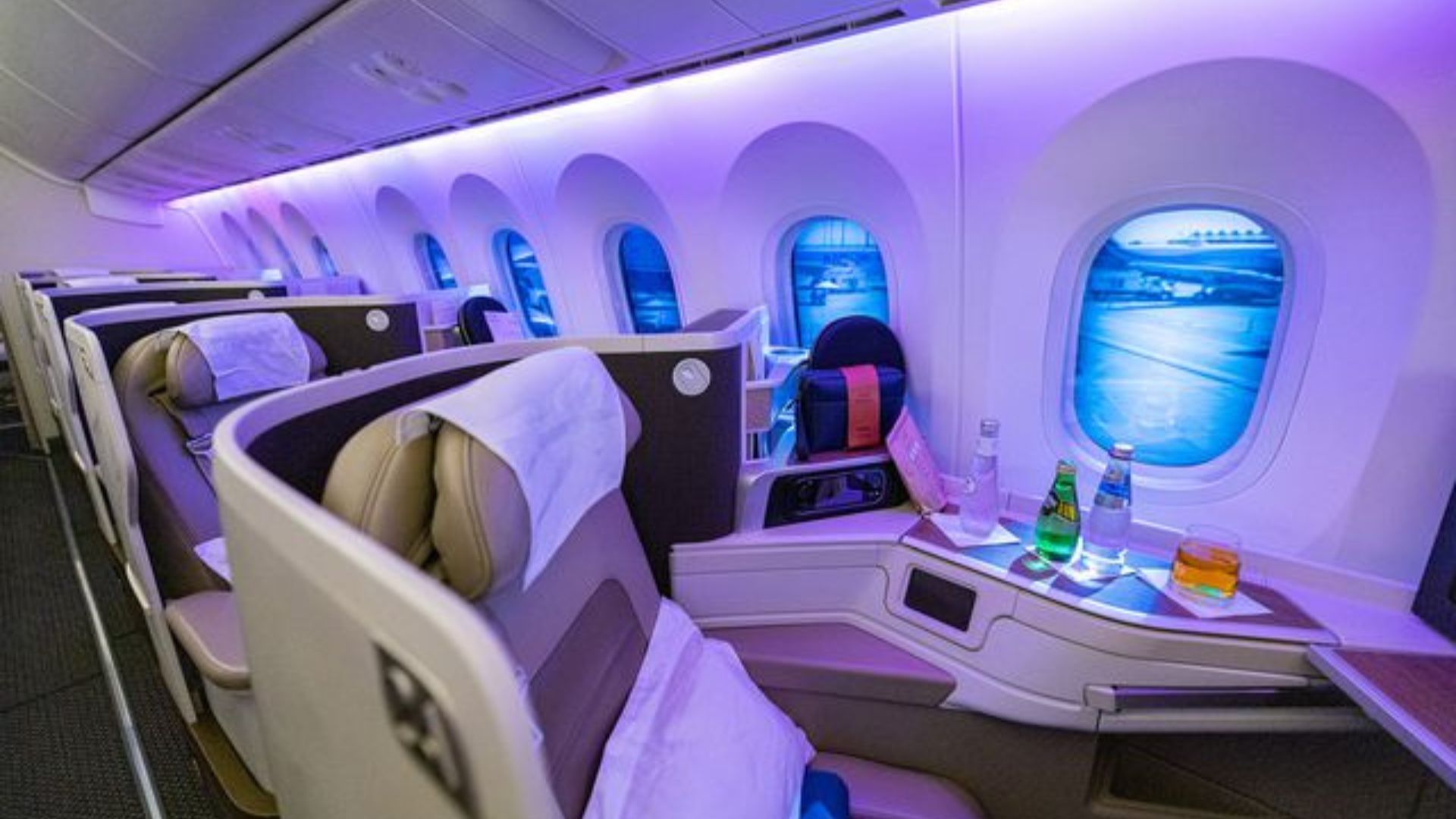 Business class vs First class