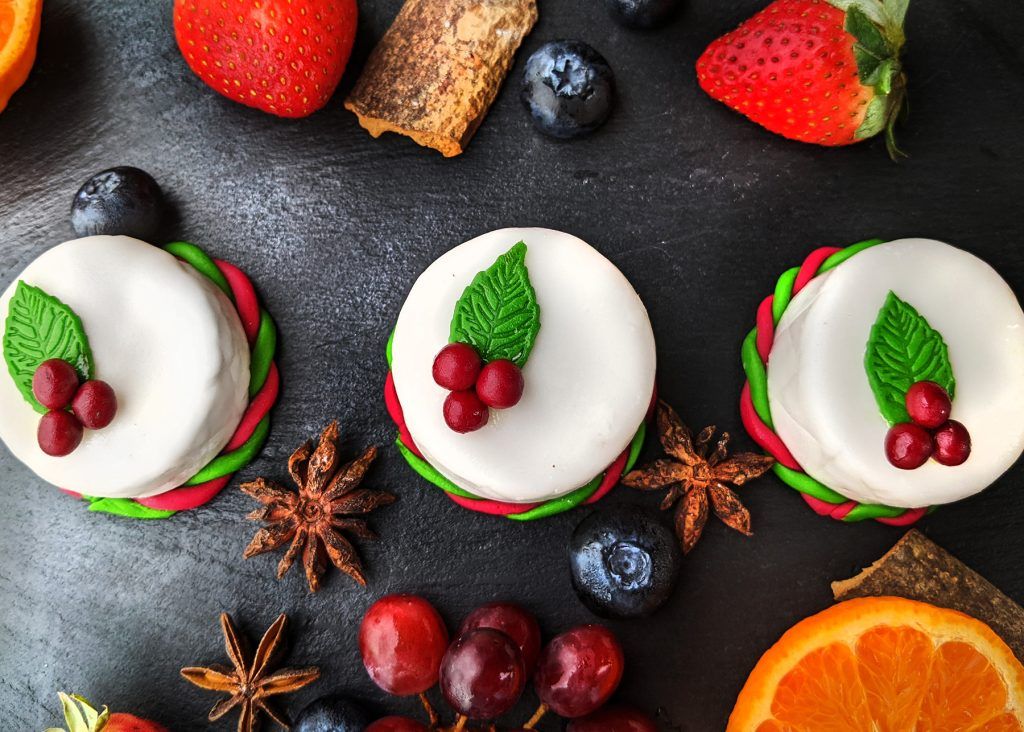 Hilton Maldives Amingiri Resort & Spa: Plum Cake