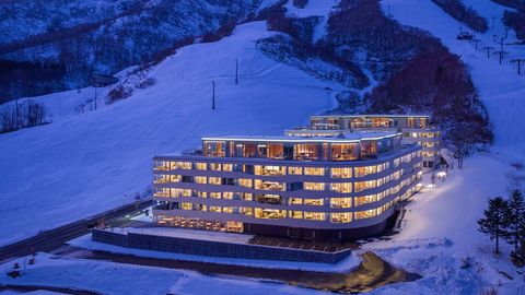 Exclusive Skiing Experiences at Skye Niseko