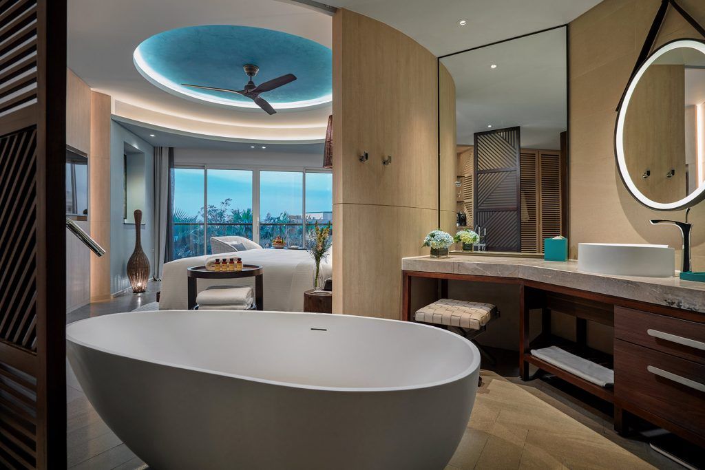 Pullman Phu Quoc Beach Resort: Deluxe Pool View