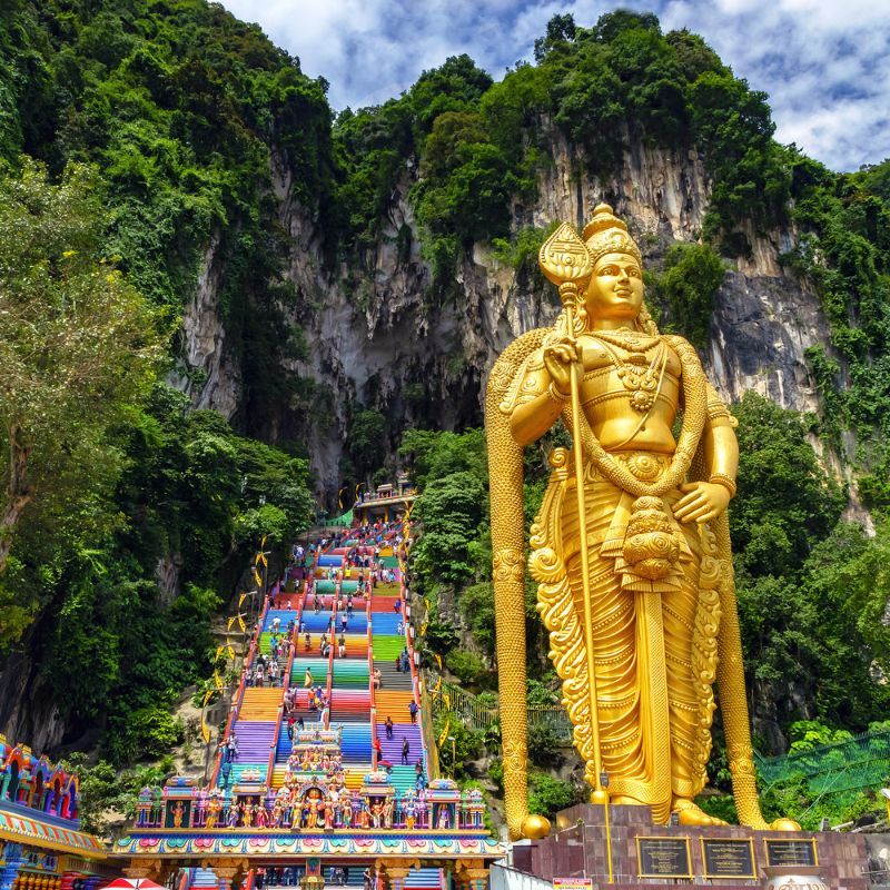A Guide To Batu Caves: How To Get There, Attractions, And More
