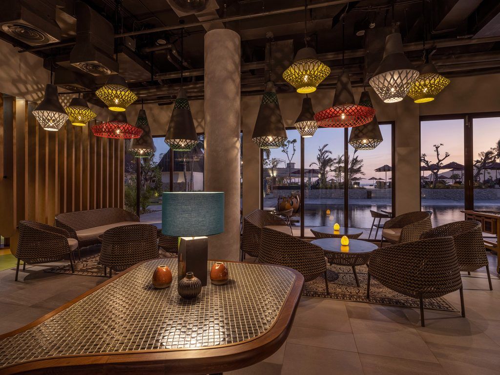 Aer Restaurant in Sunset