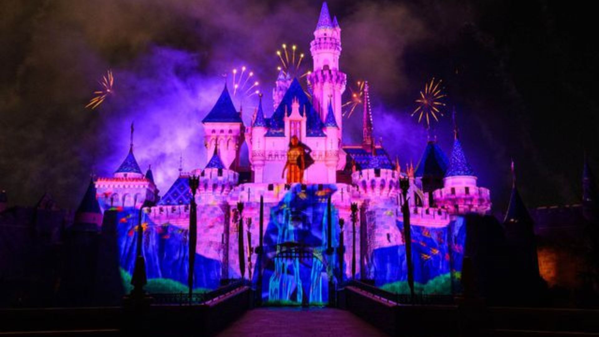 Disney celebrates centenary with release of 'Wish' in China_china