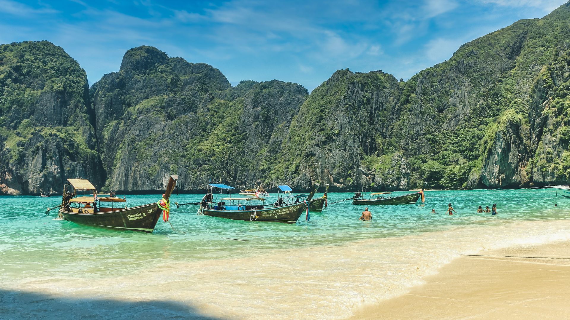 Railay Beach in Krabi: The Complete Travel Guide! - PlacesofJuma