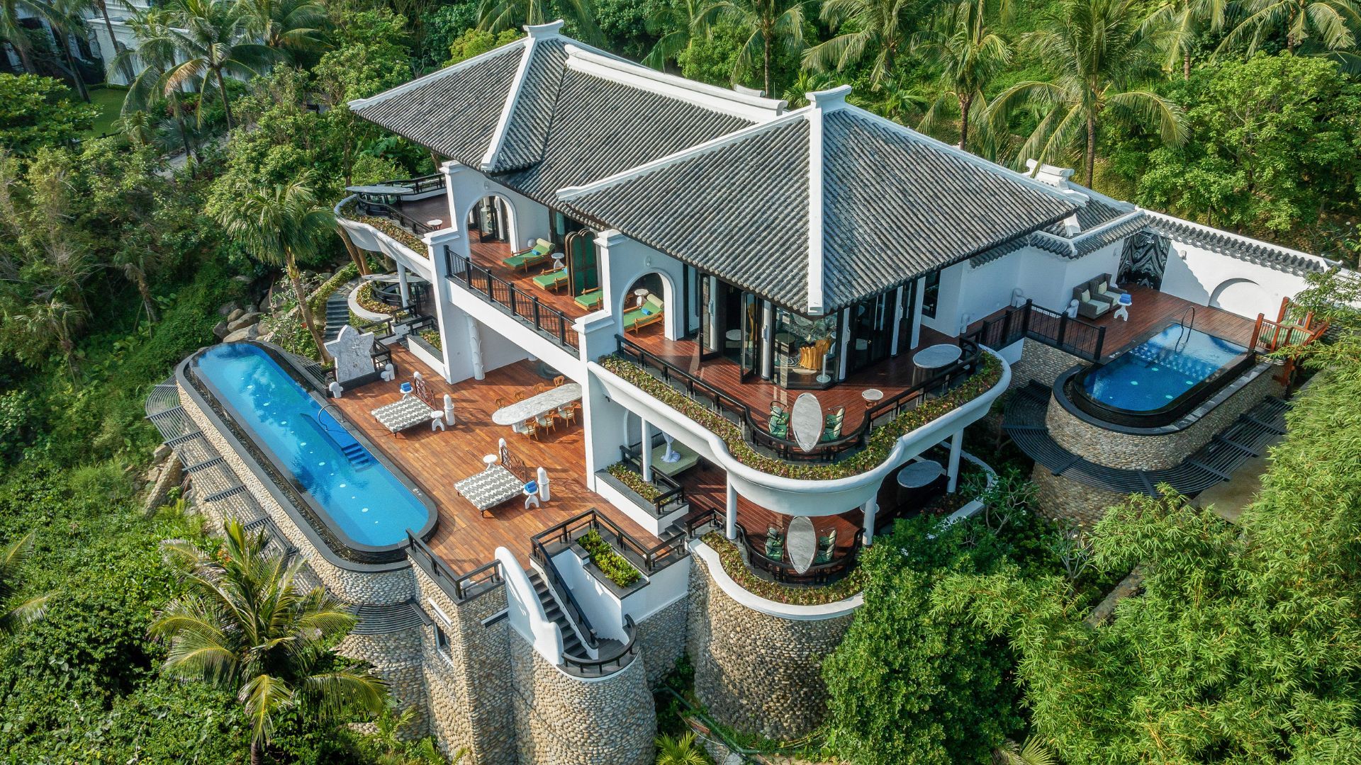 Visit InterContinental Danang's Newly Unveiled Four-Bedroom Pool Villas