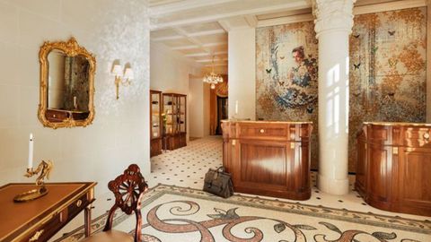 7 Gorgeous, Historic Post Offices Around The World That Are Now Luxury Hotels