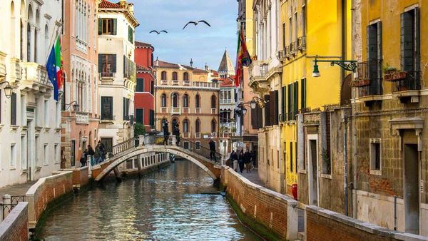 Venice To Implement Day Trip Fee Next Year — What To Know