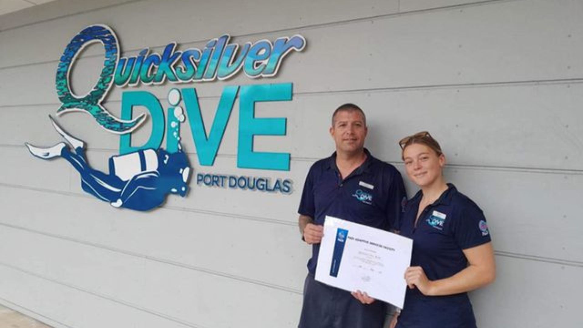Great barrier reef dive centre