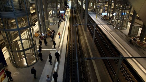 Berlin-Paris Night Train To Finally Return After Nine Years