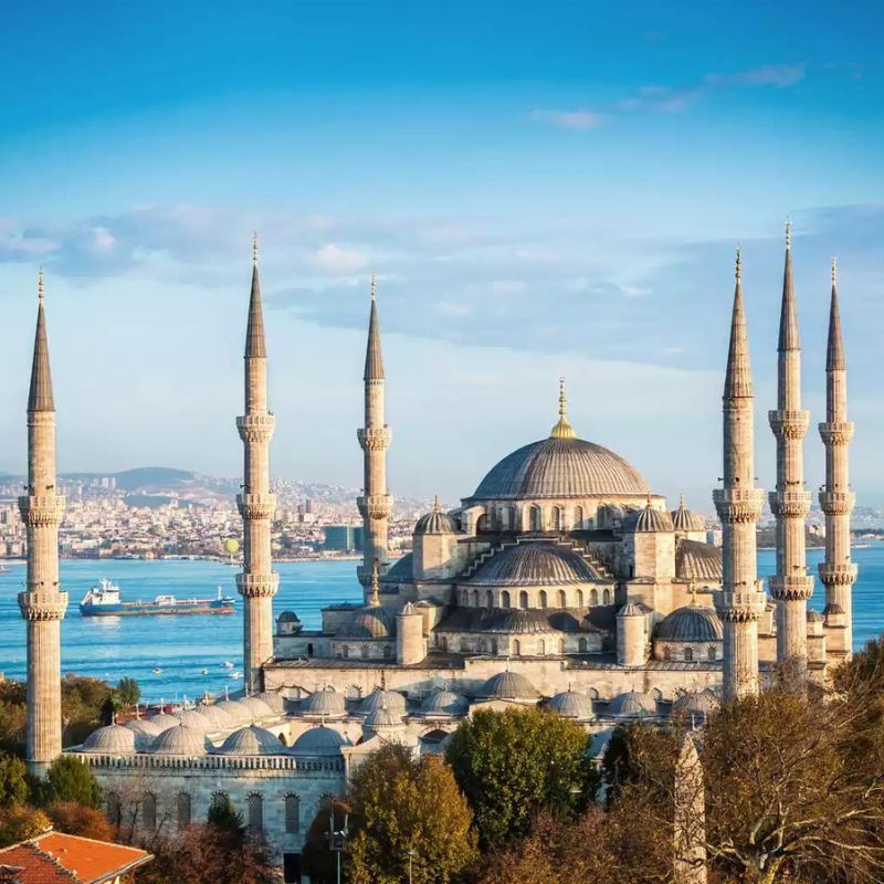 The Best Times To Visit Turkey For Pleasant Weather, Lower Prices, And Beach Days