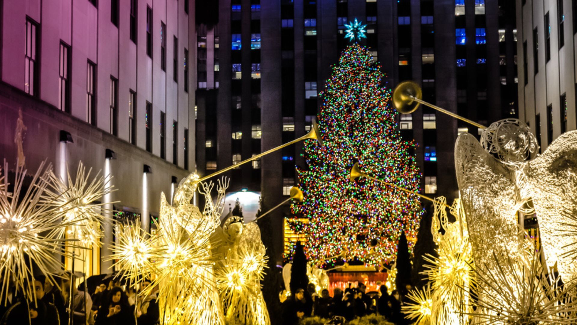 10 Best Places To Go For Christmas 2023 Celebrations in the World