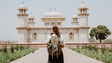 Starlit Escapes In India: Uncover Ideal Travel Destinations For 2024 With Zodiac Insights