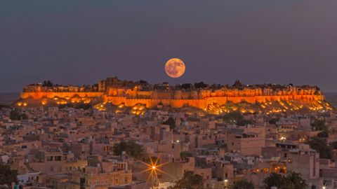 10 Unusual & Unique Things To Do In Jaisalmer: [Offbeat Attractions] 2023
