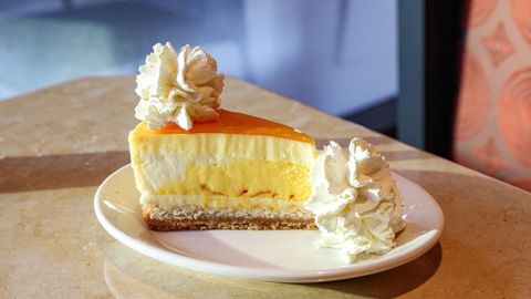 10 Things You Should Order At The Cheesecake Factory Thailand