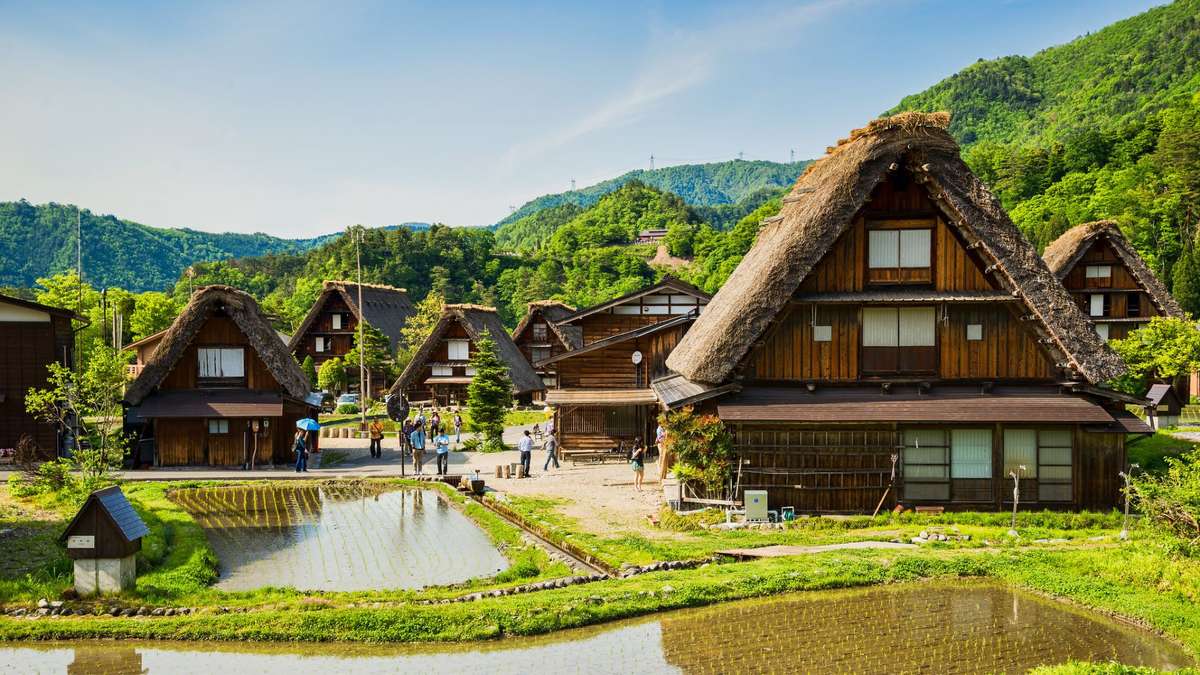 Beautiful Japanese Villages You Must Visit, image size:1200x675