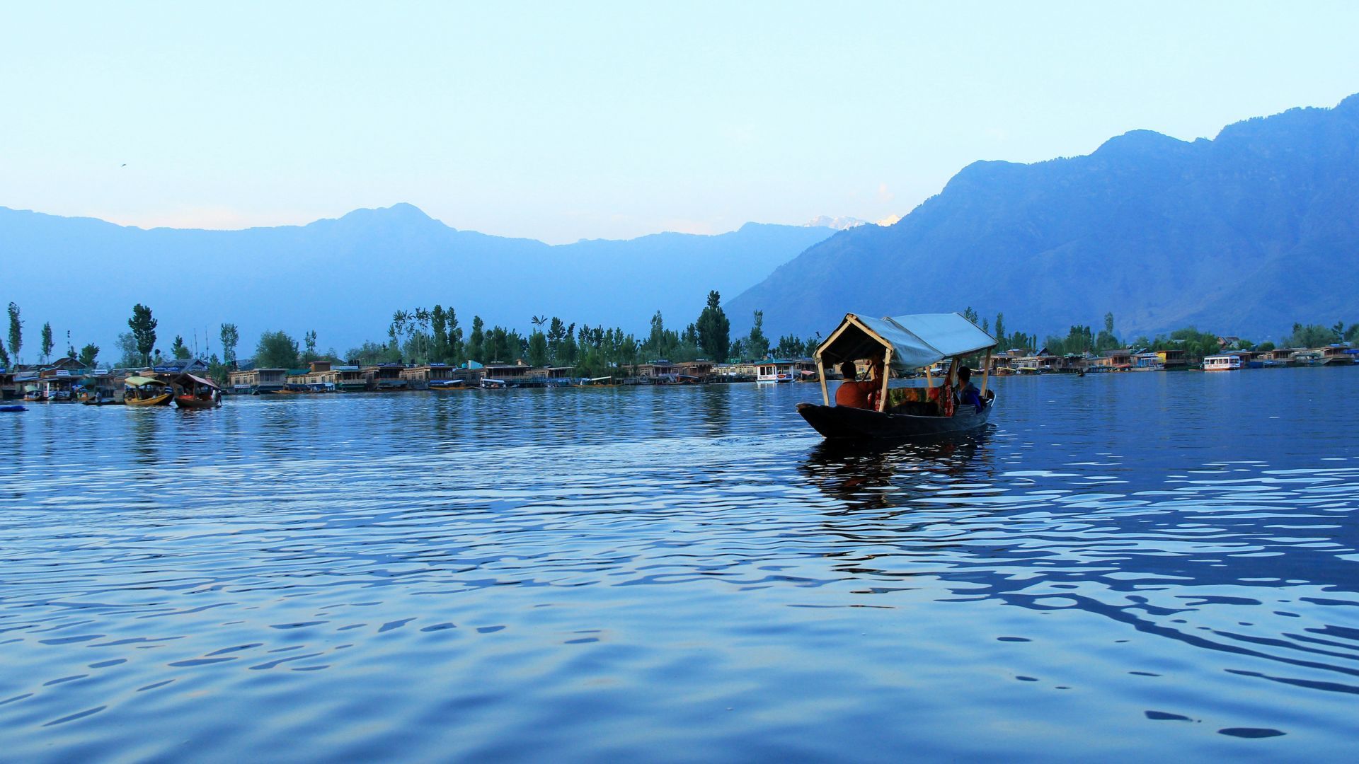 Places To Visit In Srinagar (Kashmir): Natural Attractions To Explore 2024