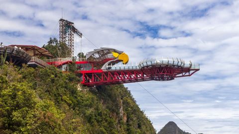 兰卡威如何通过世界上最长的独立玻璃天桥提升旅游业水平