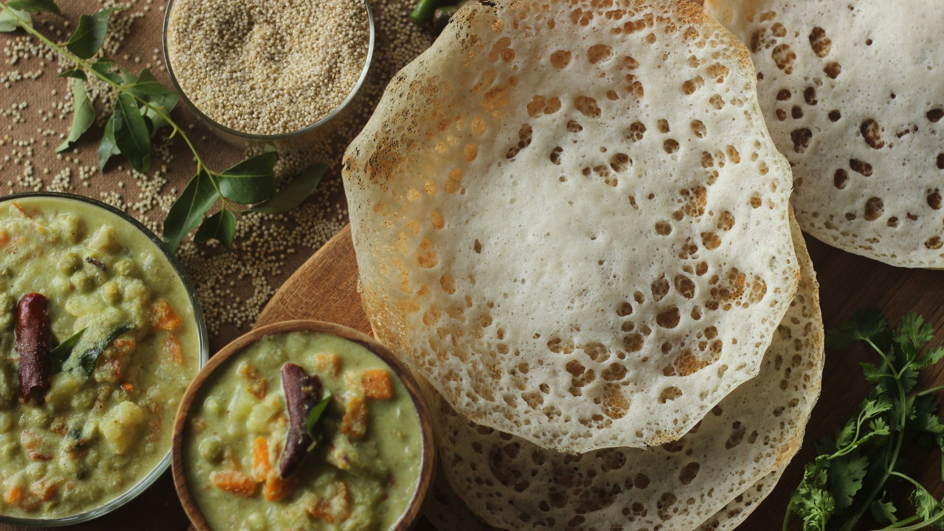 Kerala's Famous Food, Cuisines & Dishes To Try - Puttu, Curry, Sadhya ...